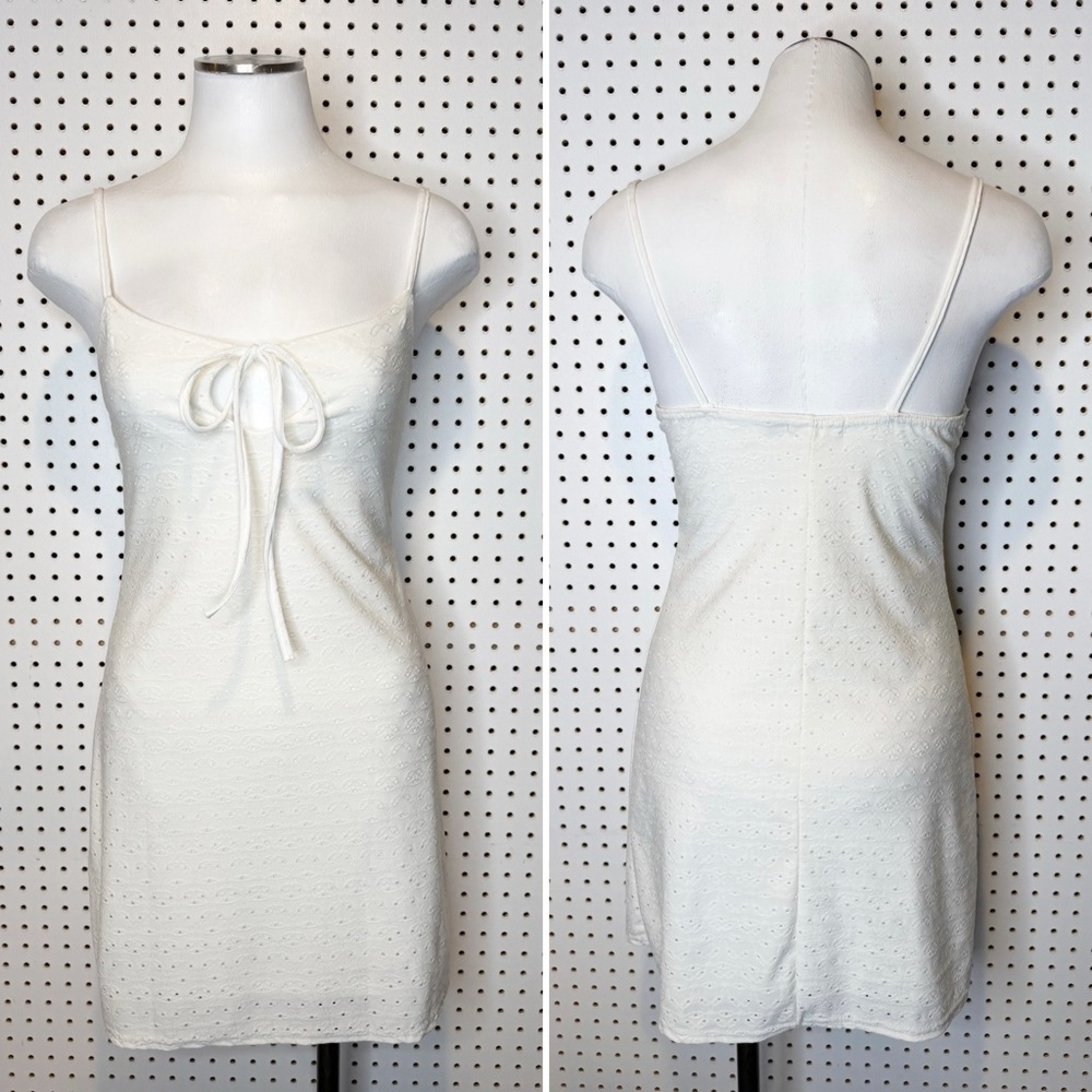 I Saw It First | White Eyelet Boho Peek-A-Boo Mini Dress Sz. 4